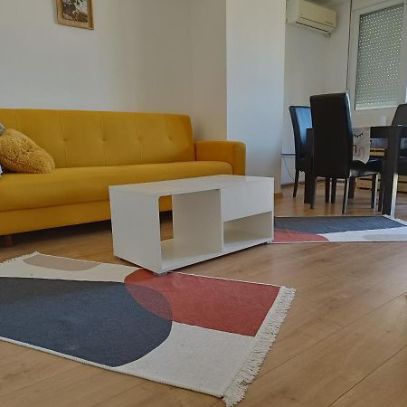 Apartment Dorcol Belgrado Buitenkant foto